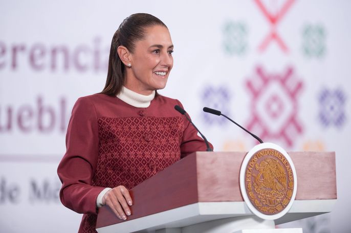 PRESIDENTA CLAUDIA SHEINBAUM SOSTIENE LLAMADA CON SU HOMÓLOGO, DONALD TRUMP